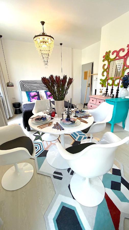 Kunst Apartman Bangkok Kültér fotó